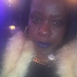 Meet your Posher, Vanessa